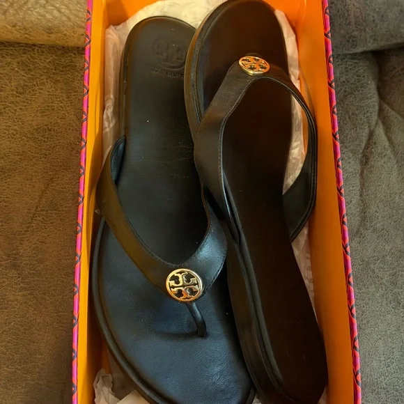 Tory Burch Black Sandals with Gold Accent - Picture 4 of 4